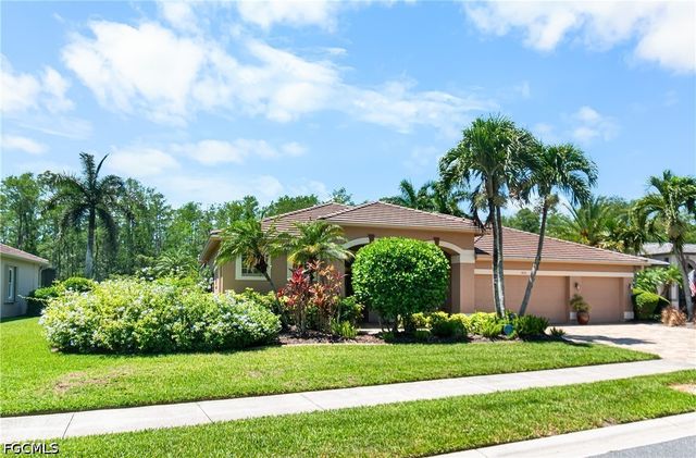 8026 Tiger Palm WAY, Fort Myers, FL 33966