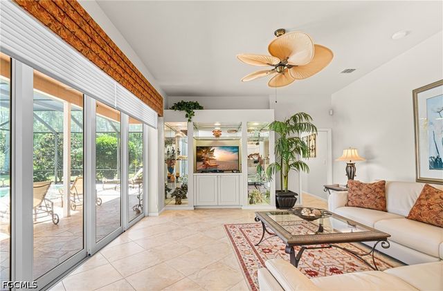8026 Tiger Palm WAY, Fort Myers, FL 33966