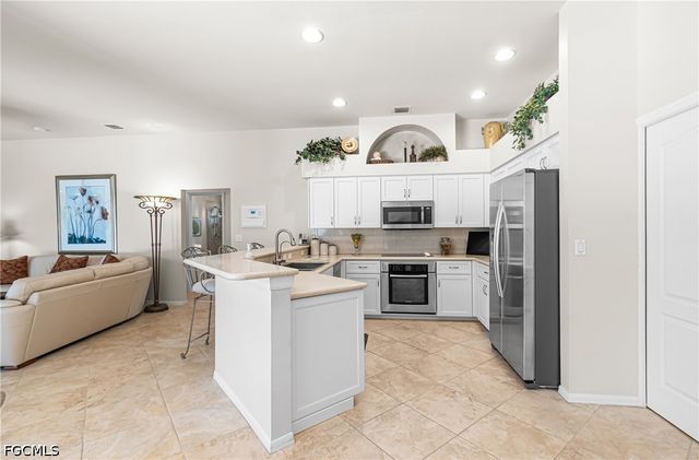 8026 Tiger Palm WAY, Fort Myers, FL 33966