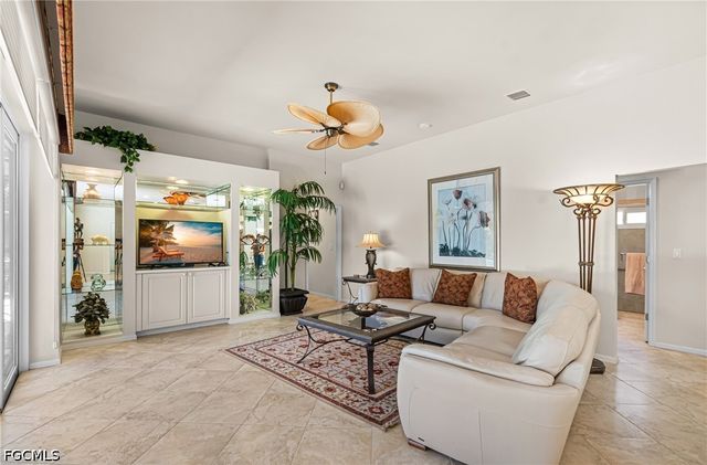 8026 Tiger Palm WAY, Fort Myers, FL 33966
