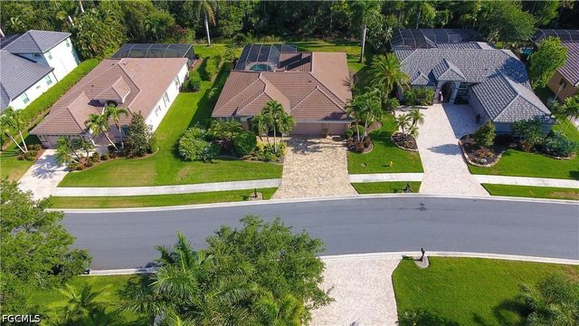 8026 Tiger Palm WAY, Fort Myers, FL 33966
