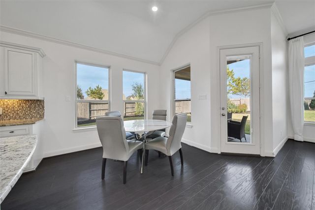 11030 Sarah Bluff Lane, Cypress, TX 77433