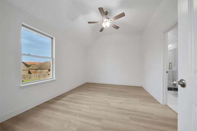 11030 Sarah Bluff Lane, Cypress, TX 77433