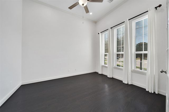 11030 Sarah Bluff Lane, Cypress, TX 77433