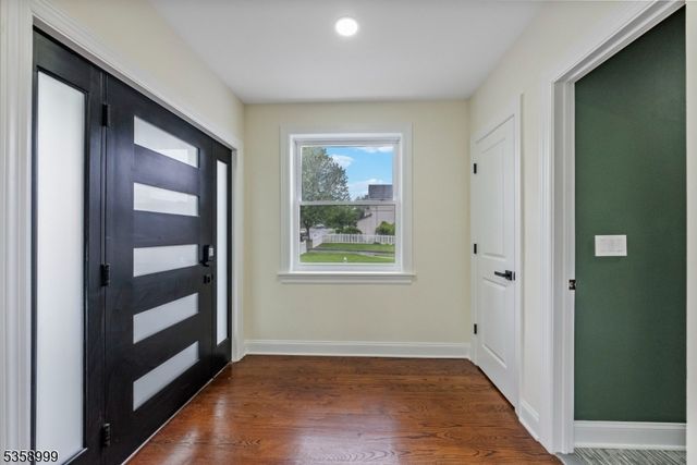 22 Race St, Nutley Twp., NJ 07110