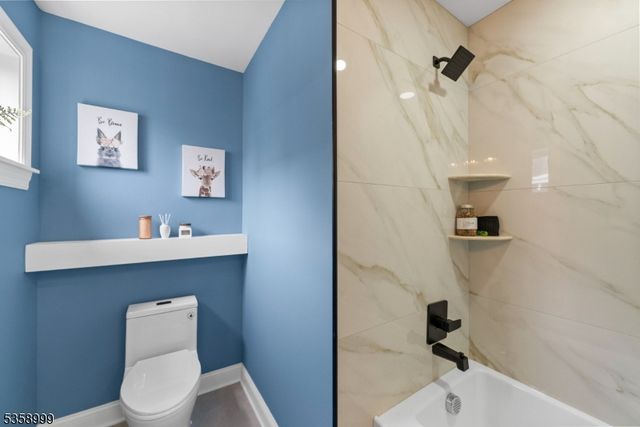 22 Race St, Nutley Twp., NJ 07110