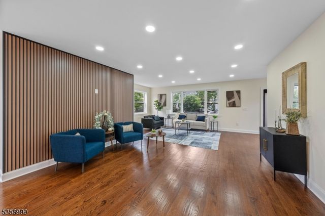 22 Race St, Nutley Twp., NJ 07110