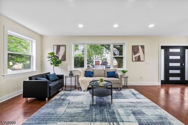 22 Race St, Nutley Twp., NJ 07110