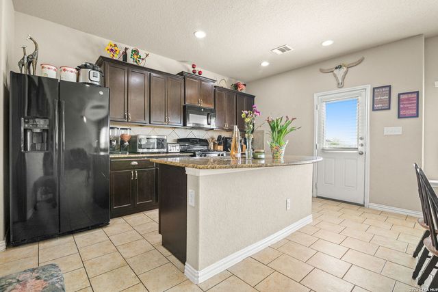 9714 Marbach Crest, San Antonio, TX 78245