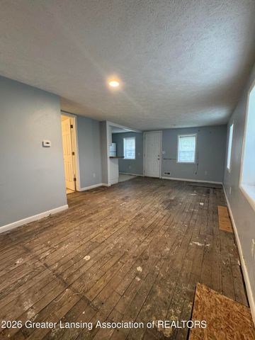 629 S Clemens Avenue, Lansing, MI 48912