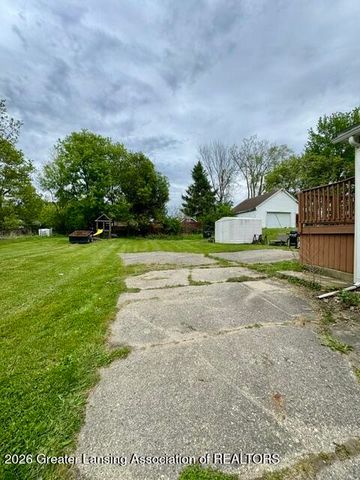 629 S Clemens Avenue, Lansing, MI 48912