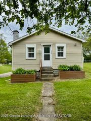 629 S Clemens Avenue, Lansing, MI 48912