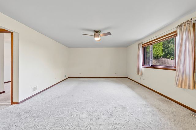 14405 Creekwood Drive, Orland Park, IL 60467