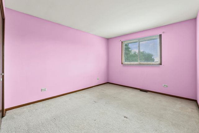 14405 Creekwood Drive, Orland Park, IL 60467