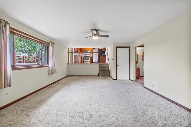 14405 Creekwood Drive, Orland Park, IL 60467