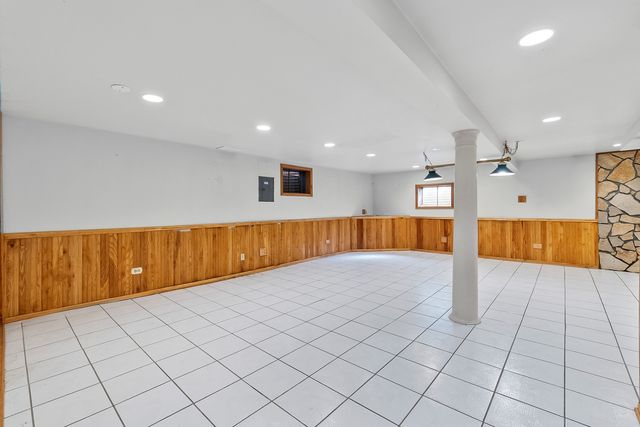 14405 Creekwood Drive, Orland Park, IL 60467