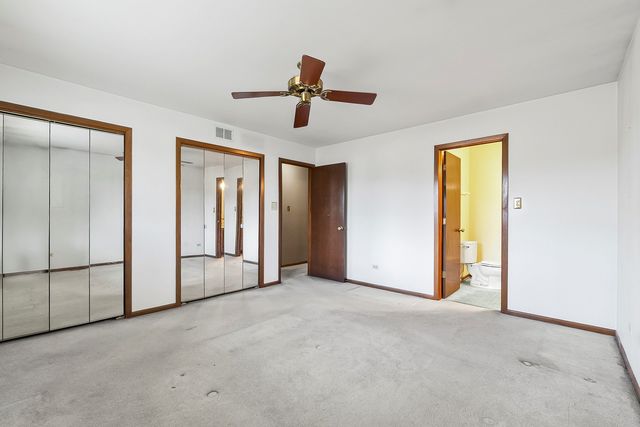 14405 Creekwood Drive, Orland Park, IL 60467