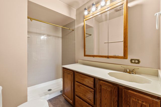 14405 Creekwood Drive, Orland Park, IL 60467