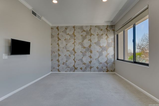 4001 N New Braunfels APT 204A, San Antonio, TX 78209