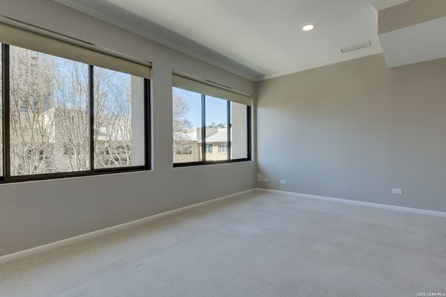 4001 N New Braunfels APT 204A, San Antonio, TX 78209