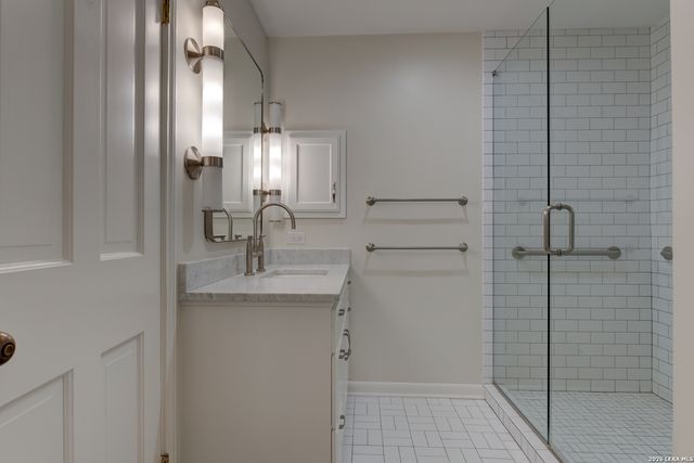 4001 N New Braunfels APT 204A, San Antonio, TX 78209