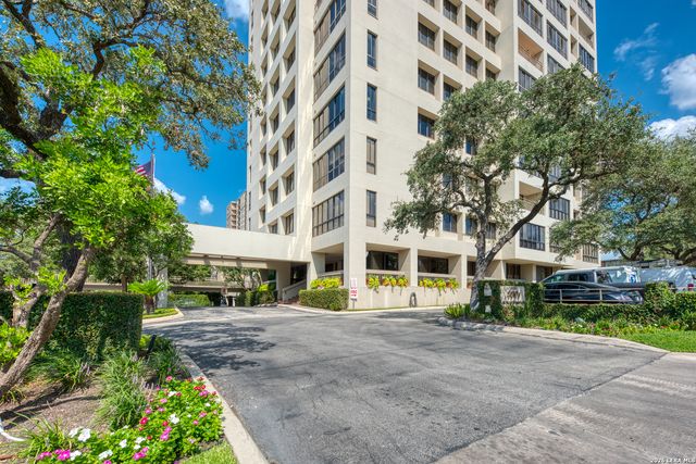 4001 N New Braunfels APT 204A, San Antonio, TX 78209