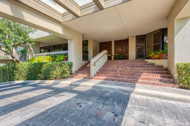 4001 N New Braunfels APT 204A, San Antonio, TX 78209