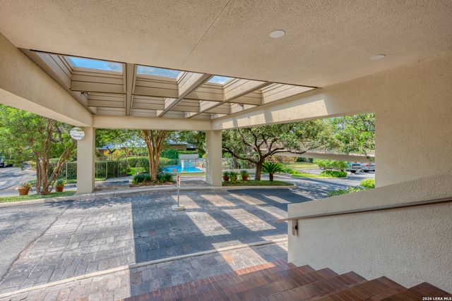 4001 N New Braunfels APT 204A, San Antonio, TX 78209