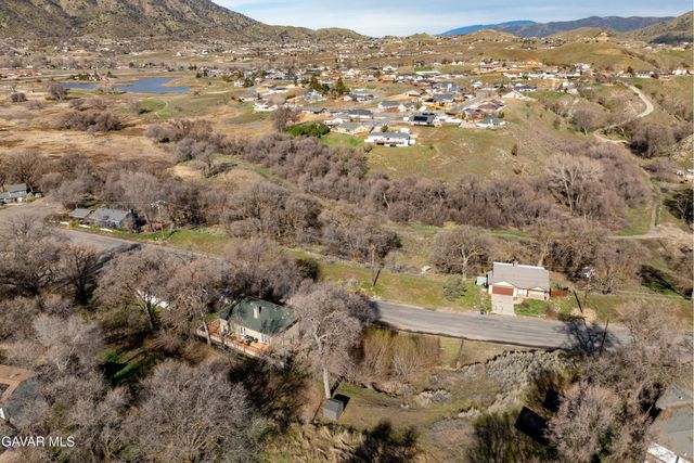 20000 Brite Valley Road, Tehachapi, CA 93561