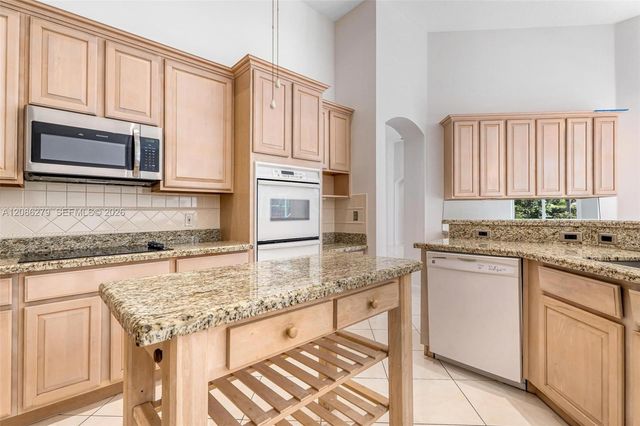13702 NW 18th Street, Pembroke Pines, FL 33028
