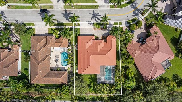 13702 NW 18th Street, Pembroke Pines, FL 33028