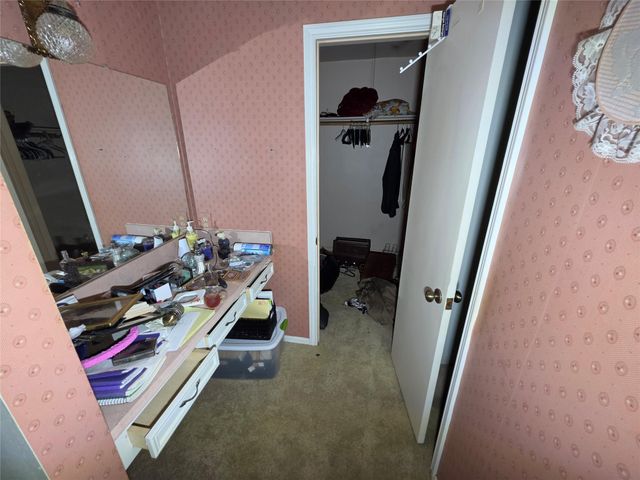 14915 Gladebrook Drive, Houston, TX 77068