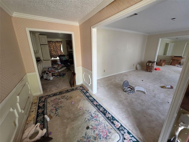 14915 Gladebrook Drive, Houston, TX 77068