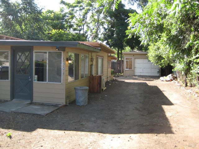 6304 6th Ave, Lucerne, CA 95458