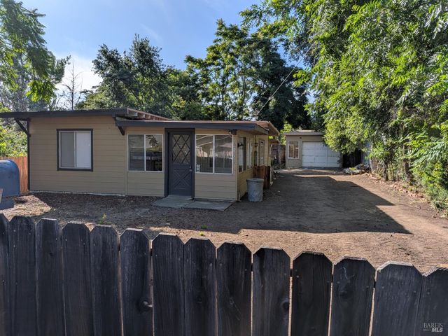 6304 6th Ave, Lucerne, CA 95458