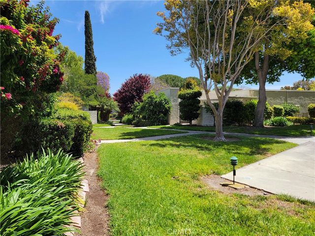 2157 Via Mariposa E A, Laguna Woods, CA 92637