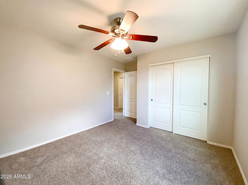 Image 12 of property listing at 21218 E PECAN Lane, Queen Creek, AZ 85142