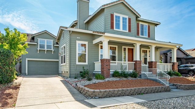 1923 Lansdowne Way, Petaluma, CA 94954