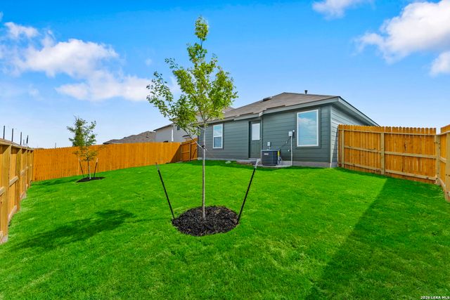 4263 marjoram, Von Ormy, TX 78073