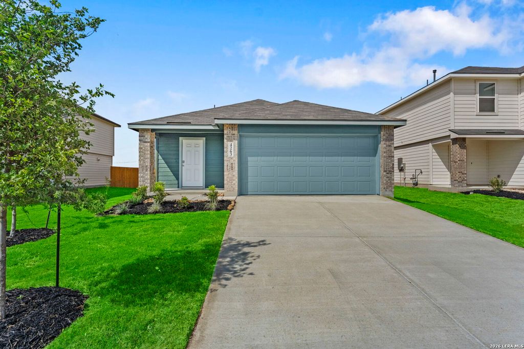 4263 marjoram, Von Ormy, TX 78073