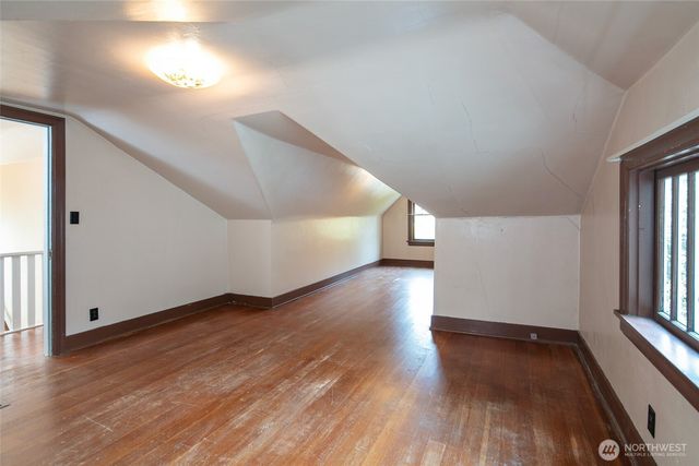 6016 34th Avenue NE, Seattle, WA 98115