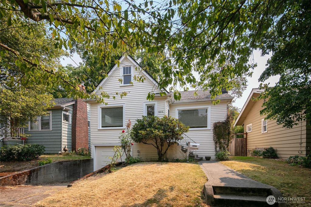 6016 34th Avenue NE, Seattle, WA 98115