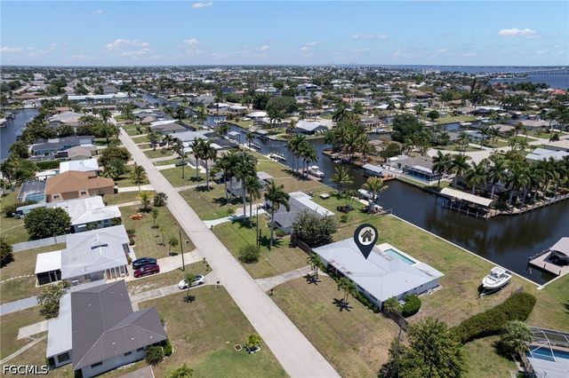 5259 Willow CT, Cape Coral, FL 33904
