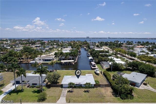 5259 Willow CT, Cape Coral, FL 33904