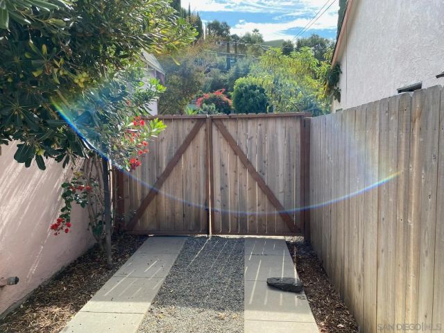 2019 Norwalk Avenue, Los Angeles, CA 90041