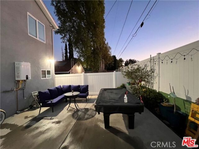 10937 Whitaker Avenue, Granada Hills (los Angeles), CA 91344