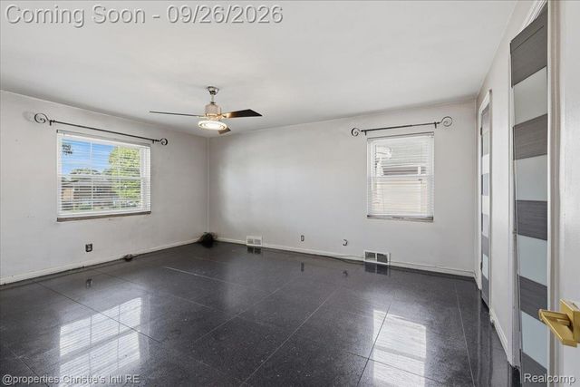 5511 W Outer Drive, Detroit, MI 48235