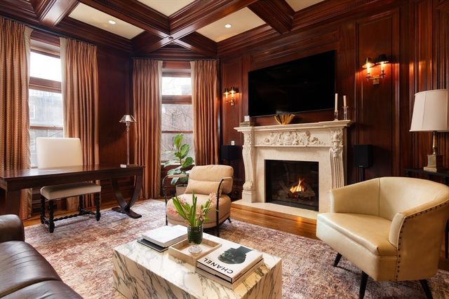 304 Commonwealth Ave PH, Boston, MA 02115