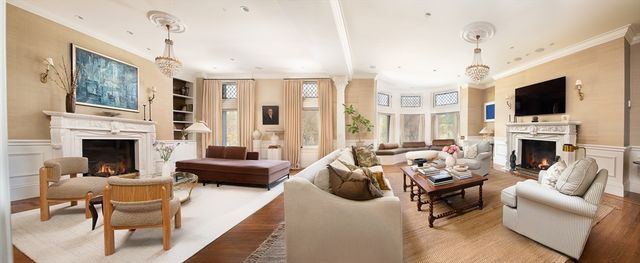 304 Commonwealth Ave PH, Boston, MA 02115