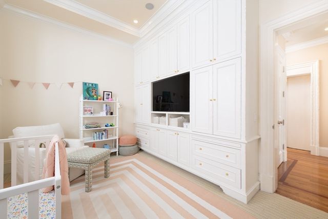 304 Commonwealth Ave PH, Boston, MA 02115